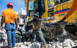 Gần 1.300 người chết, 5.800 người bị thương sau trận động đất kinh hoàng ở Haiti