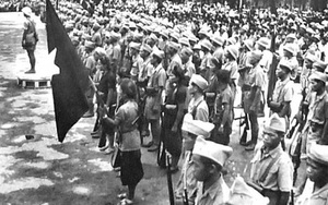 Ấn tượng &quot;gặp Bác ngày Độc lập&quot; qua ký ức trung tướng Phạm Hồng Cư - đội viên đội tự vệ thành Hoàng Diệu