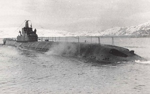 Tàu ngầm P-2 của Liên Xô: Hỏa lực bằng 10 tàu ngầm Mỹ, chở được cả xe tăng