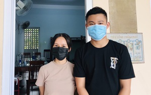 Quảng Trị: Hai thí sinh đi thi bằng xe biển xanh