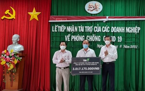 Kiên Giang: Tiếp nhận hỗ trợ trang thiết bị y tế phòng chống dịch hơn 18 tỷ đồng
