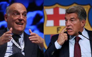 Cuộc đấu Tebas - Laporta: Nguyên nhân khiến Messi "hết đất sống" tại Barca