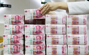 Nợ hộ gia đình Trung Quốc tăng chóng mặt khi dân tích cực vay tiền mang đi đầu tư chứng khoán, BĐS