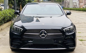 Khó hiểu chiếc Mercedes E300 AMG 2021 chạy 30km, đã rao bán