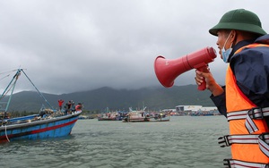 Huy động 15 máy bay, 105 tàu lớn sẵn sàng ứng phó với bão Conson