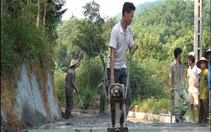 Yên Bái: Những "tấm lòng thơm thảo" góp tiền làm đường giao thông nông thôn