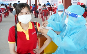 Nghệ An: Chấn chỉnh lãnh đạo xã đòi “dân phải đóng đủ thuế mới cho tiêm vaccine phòng Covid-19”