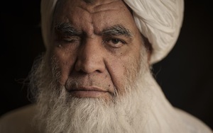 Thủ lĩnh mắt chột khét tiếng của Taliban tuyên bố lạnh người, cảnh báo thế giới chớ can thiệp