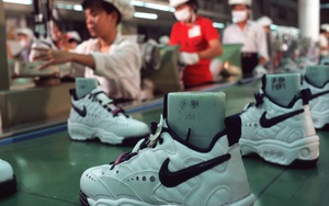 &quot;Không lường trước được&quot; việc đóng cửa nhà máy tại Việt Nam, Nike cắt giảm triển vọng doanh thu