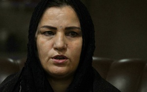 Nữ chủ nhân của kho vàng đỏ ở Afghanistan thách đố Taliban