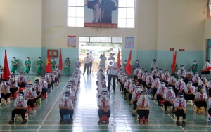 Ảnh: Ngày Hội toàn dân đưa trẻ đến trường đặc biệt ở Đắk Nông