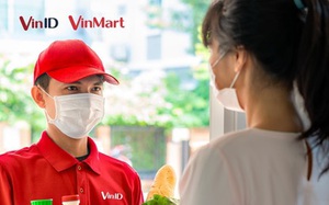 VinID “chạy tiếp sức” cùng người dân trong tâm dịch Hà Nội