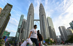 Malaysia là quốc gia Đông Nam Á tiếp theo chuẩn bị "sống chung với Covid-19"