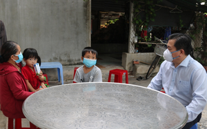 Phú Yên: Trợ giúp hai con nhỏ của nữ công nhân mất vì Covid-19 ở TP.HCM