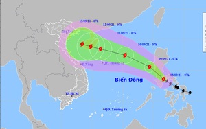 Bão Côn Sơn giật cấp 11 thẳng tiến biển Đông, Thanh Hóa, Quảng Bình sắp có mưa lớn, có nơi 300mm/đợt