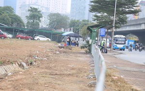 Hà Nội: Sau phản ánh của Dân Việt, Công an phường rào chắn khu đất dự án bị &quot;phân lô&quot; làm Hội chợ Tết