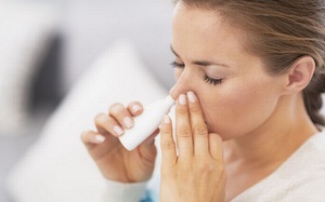 Thử nghiệm thuốc xịt mũi có thể ngăn ngừa Covid-19 trong suốt 8 giờ