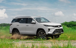 Giá xe Toyota Fortuner 2022 lăn bánh, có gì ưu đãi người mua?