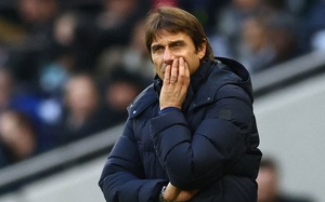 HLV Conte thở dài than vãn, Tottenham lo sốt vó