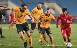 Australia mất cầu thủ cao 2m trong trận đấu với ĐT Việt Nam