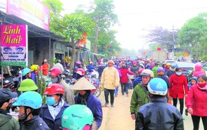 Chợ Việt xưa nay: Chợ Dinh ở Nghệ An, họp 1 tháng 3 phiên, tiểu thương trông từng ngày để được ra chợ