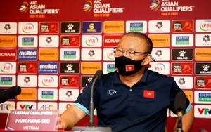 HLV Park Hang-seo: "ĐT Australia có nhược điểm và ĐT Việt Nam cố gắng giành điểm"