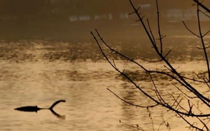 Phát hiện 'quái vật hồ Loch Ness' tại London khiến nhiều người kinh ngạc