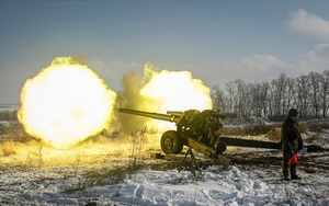 Nga tập trận rầm rộ gần biên giới Ukraine