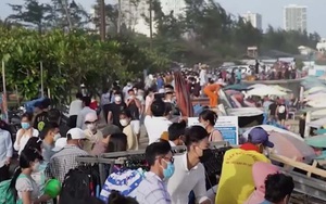 Nghỉ Tết dương lịch, hàng nghìn du khách chen chúc tắm biển tại Vũng Tàu