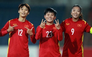 Nén đau thi đấu, ĐT nữ Việt Nam đá trận để đời với ĐT  nữ Trung Quốc