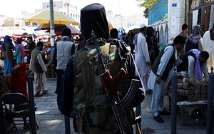 Taliban có đội quân đánh bom liều chết trong quân đội, điều khủng khiếp đã xảy ra?