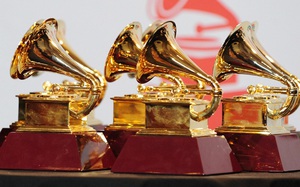 Grammy 2022 tạm hoãn vì biến thể Omicron