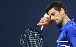 Djokovic bị hủy visa, không dự Australian Open 2022: Số 1 cũng ra rìa