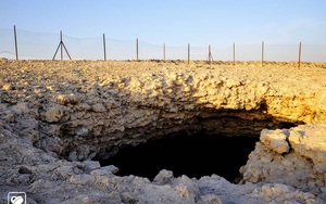 Lạ Kỳ với hiện tượng thiên nhiên đâm sâu xuống lòng đất tại sa mạc Qatar