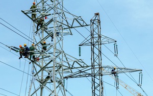 ĐBQH tiết lộ ‘chi phí bôi trơn’ để được đấu nối truyền tải điện