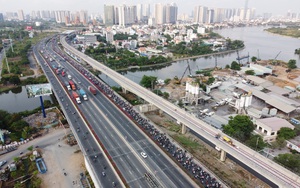 Chậm tiến độ nhiều năm, 2 tuyến metro trọng điểm tại TP.HCM tiếp tục xin lùi thời gian hoàn thành