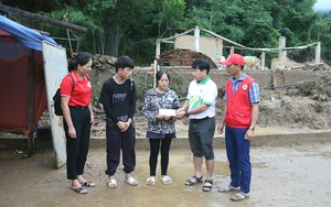 PVFCCo kịp thời hỗ trợ đồng bào vùng lũ Kỳ Sơn, Nghệ An