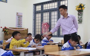 Lo sợ sạt lở, huyện vùng cao ở Kon Tum cho hơn 8.200 học sinh nghỉ học
