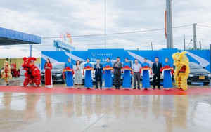 VinFast và Petrolimex khai trương dịch vụ sạc xe điện tại hệ thống Petrolimex trên toàn quốc