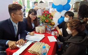 Gần 4.500 vị trí tuyển dụng cho sinh viên tại ngày hội việc làm Job Fair NLU 2022