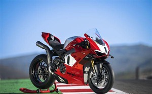 Ducati Panigale V4 R 2023 công suất hơn 240 mã lực, giá 44.995 USD