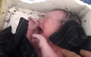 Phát hiện bé gái sơ sinh bị bỏ trong thùng xốp dưới chân cầu ở Nha Trang