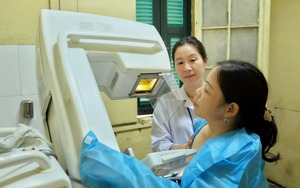 Mỗi năm Việt Nam có hơn 21.500 ca ung thư vú, có xu hướng trẻ hóa