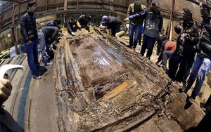 Lăng mộ hoàng đế tại vị 27 ngày: "Sững người" thấy thứ bên trong
