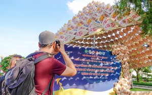 Chiếc nón lá khổng lồ ở Cần Thơ xác lập kỷ lục Việt Nam được xếp từ mấy trăm chiếc nón viết thư pháp?