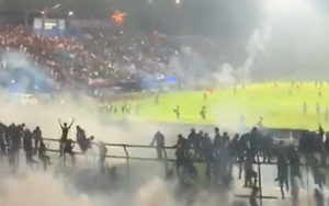 Indonesia tuyên bố 127 người chết, 180 người bị thương vì sự cố kinh hoàng trong trận bóng đá