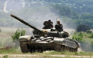 Ukraine tấn công dữ dội hàng loạt sở chỉ huy, điểm tập trung vũ khí của Nga trong 24 giờ qua