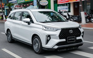 Đại lý tăng giá bán Toyota Veloz Cross, xe sắp chuyển sang lắp ráp