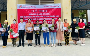 Agribank Quảng Nam trao sinh kế cho người dân xã Lăng kết nghĩa