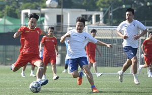 Giải bóng đá Báo NTNN/Dân Việt 2022: Xác định 3 đội vào tứ kết
